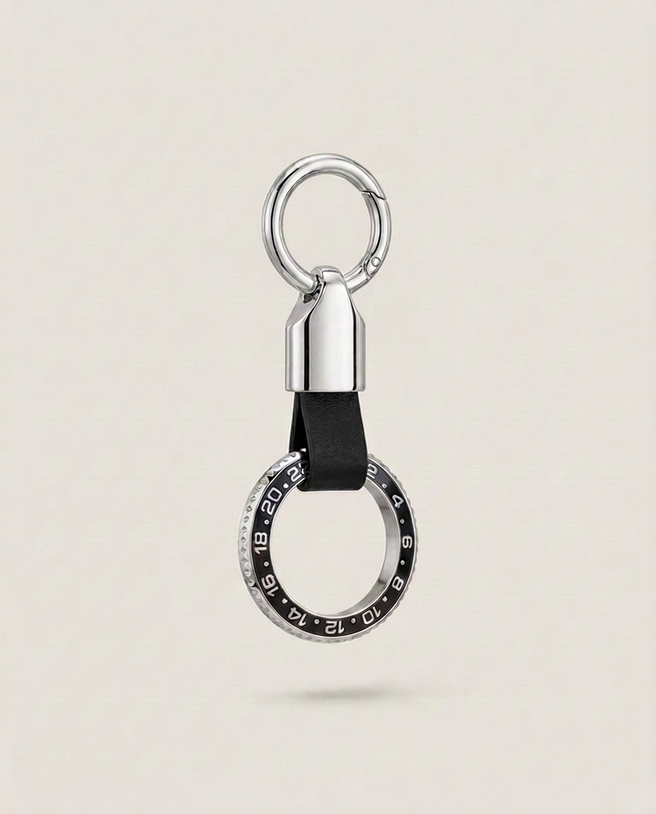 The Bezelle Keychain, Noir
