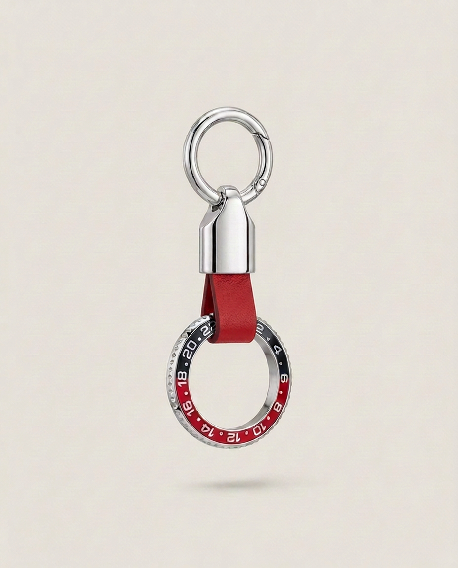 The Bezelle Keychain, Rouge/Noir